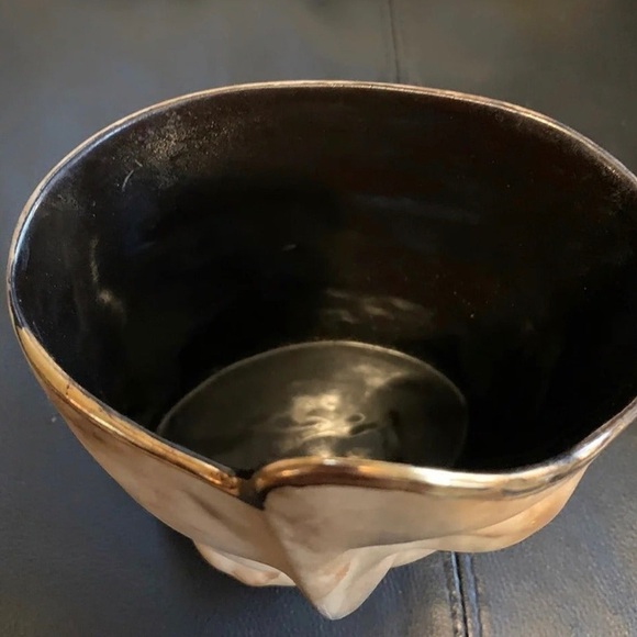 Lund Mother and Child Vase - Picture 2 of 4